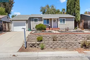 2437 Hemlock Ave, Concord, CA 94520 - Photo 1