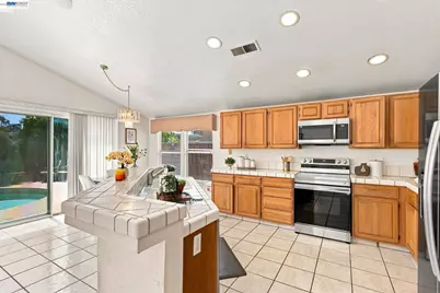1520 Deer Run Ln, Tracy, CA 95376 - Photo 15