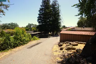 159 Ironwood Dr, Pacheco, CA 94553 - Photo 3