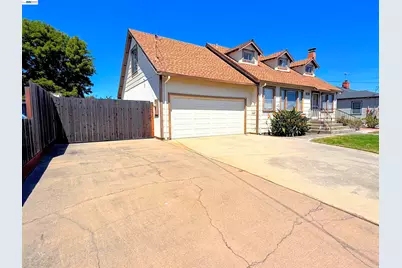 2241 Avenue 135th, San Leandro, CA 94577 - Photo 3