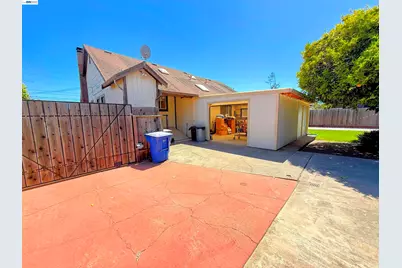 2241 Avenue 135th, San Leandro, CA 94577 - Photo 31