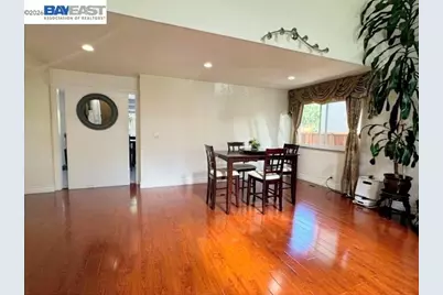 24354 Chandler Rd, Hayward, CA 94545 - Photo 5