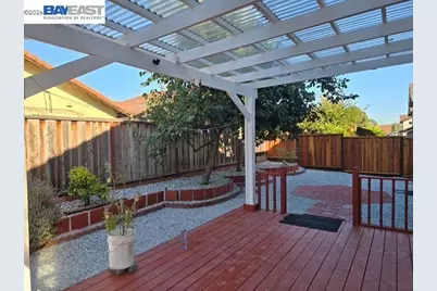 24354 Chandler Rd, Hayward, CA 94545 - Photo 33