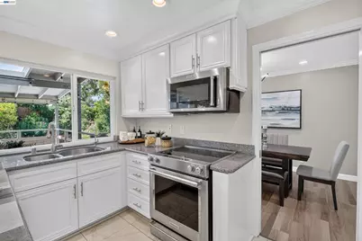 4336 Muirwood Dr, Pleasanton, CA 94588 - Photo 21
