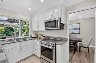 4336 Muirwood Dr, Pleasanton, CA 94588 - Photo 21