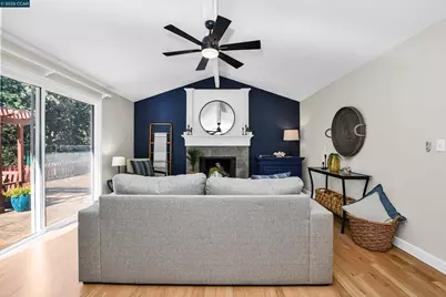 911 Berendsen Ct, Clayton, CA 94517 - Photo 11