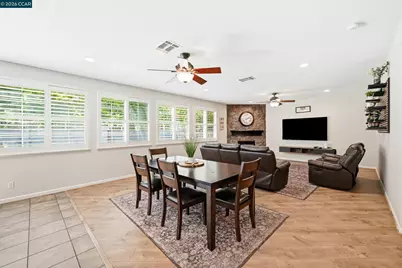 19 Renoir Ct, Oakley, CA 94561 - Photo 7