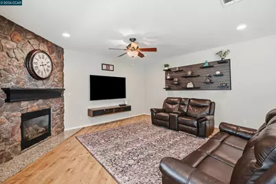 19 Renoir Ct, Oakley, CA 94561 - Photo 13