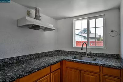 2123 Murphy Dr, San Pablo, CA 94806 - Photo 37