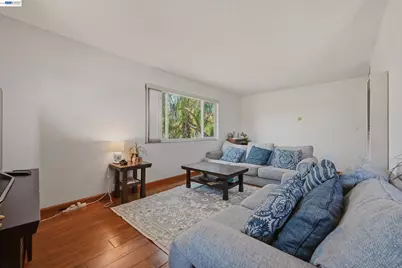 20940 Locust St, Hayward, CA 94541 - Photo 7