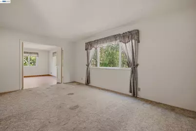 20940 Locust St, Hayward, CA 94541 - Photo 27