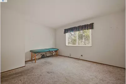20940 Locust St, Hayward, CA 94541 - Photo 25