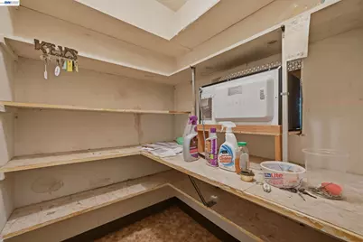 20940 Locust St, Hayward, CA 94541 - Photo 39
