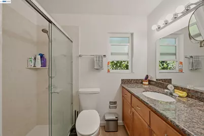 20940 Locust St, Hayward, CA 94541 - Photo 33