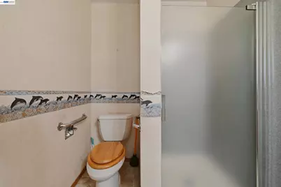 20940 Locust St, Hayward, CA 94541 - Photo 35