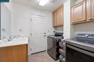 2147 Tsushima St, Hercules, CA 94547 - Photo 15
