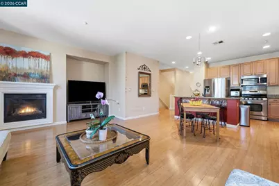 2147 Tsushima St, Hercules, CA 94547 - Photo 27