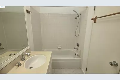 3371 Baywood Ter #112, Fremont, CA 94536 - Photo 17