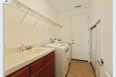 1762 Ashtree Ct, Tracy, CA 95376 - Photo 19