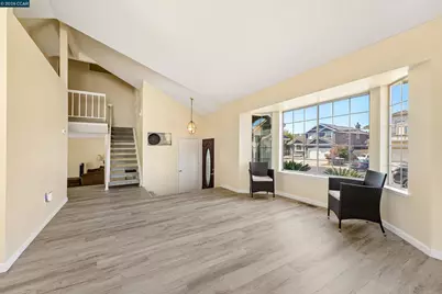 1007 Valley Oak Way, Fairfield, CA 94533 - Photo 5