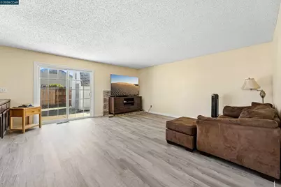 1007 Valley Oak Way, Fairfield, CA 94533 - Photo 33