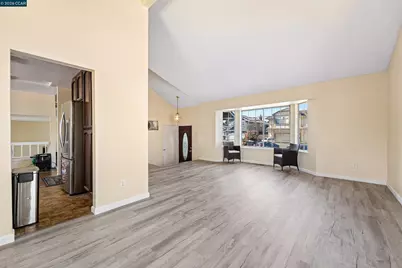 1007 Valley Oak Way, Fairfield, CA 94533 - Photo 7