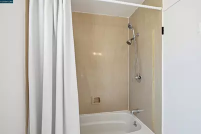 2114 Gaynor Ave, Richmond, CA 94801 - Photo 13