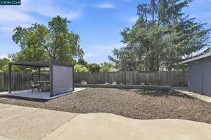 214 Turnstone Dr, Livermore, CA 94551 - Photo 25
