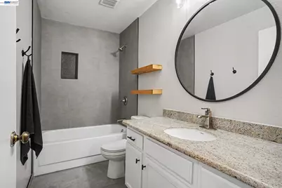 14374 Outrigger, San Leandro, CA 94577 - Photo 17