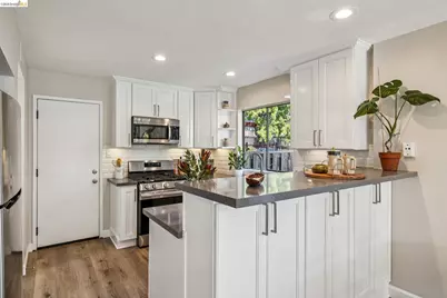 1174 Richmond St, El Cerrito, CA 94530 - Photo 11