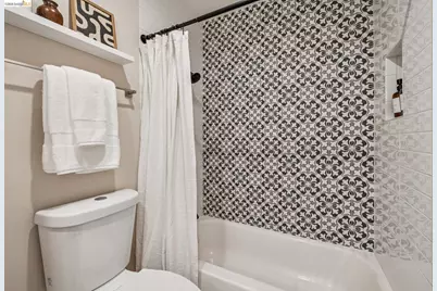 1174 Richmond St, El Cerrito, CA 94530 - Photo 35