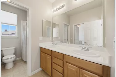 7116 Cerro Crest Dr, San Jose, CA 95138 - Photo 15