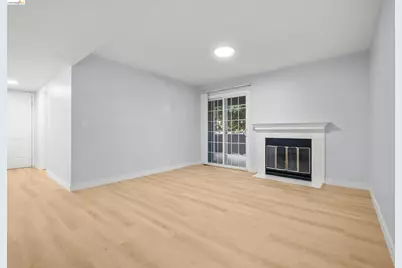 580 Canyon Oaks #D, Oakland, CA 94605 - Photo 11