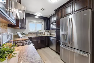 3865 Polton Place Way, San Jose, CA 95121 - Photo 15