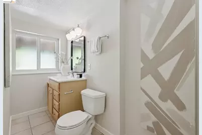 5649 Castle Dr., Oakland, CA 94611 - Photo 39