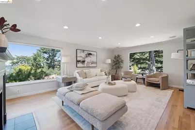 5649 Castle Dr., Oakland, CA 94611 - Photo 5