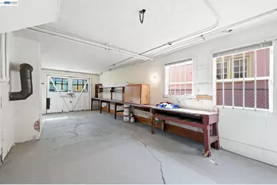 2401 9th Ave, Oakland, CA 94606 - Photo 61