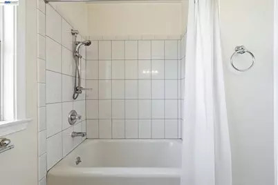 2401 9th Ave, Oakland, CA 94606 - Photo 47