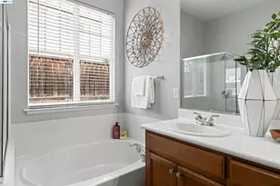 327 Goodall Dr, Mountain House, CA 95391 - Photo 29