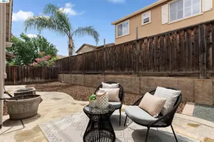 327 Goodall Dr, Mountain House, CA 95391 - Photo 43