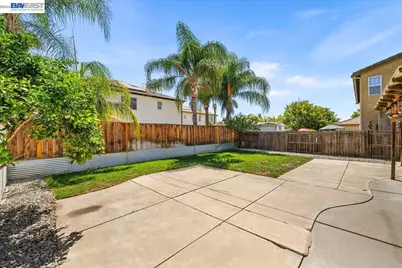 240 Angora St, Patterson, CA 95363 - Photo 43