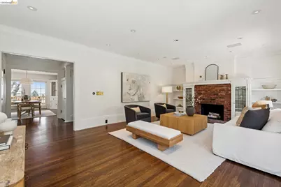 822 Mendocino Ave, Berkeley, CA 94707 - Photo 15