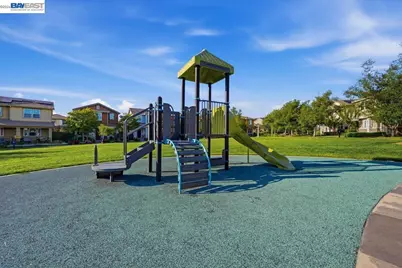 4360 Panorama Dr, Dublin, CA 94568 - Photo 59