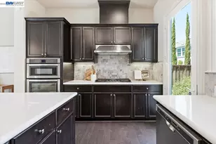 4360 Panorama Dr, Dublin, CA 94568 - Photo 9