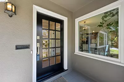 1080 Monterey Ave., Berkeley, CA 94707 - Photo 9