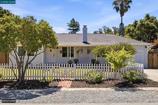 8 Lander Dr, Martinez, CA 94553 - Photo 1