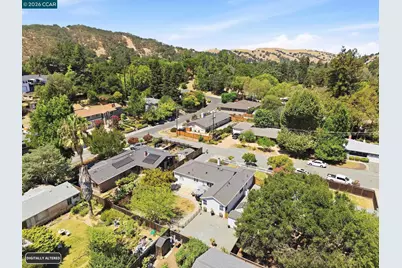 8 Lander Dr, Martinez, CA 94553 - Photo 69