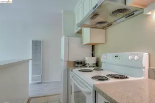 175 Red Rock Way, San Francisco, CA 94131 - Photo 5