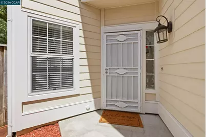 11 Seabreeze Dr, Richmond, CA 94804 - Photo 3