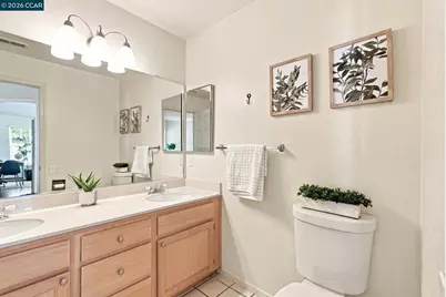11 Seabreeze Dr, Richmond, CA 94804 - Photo 33